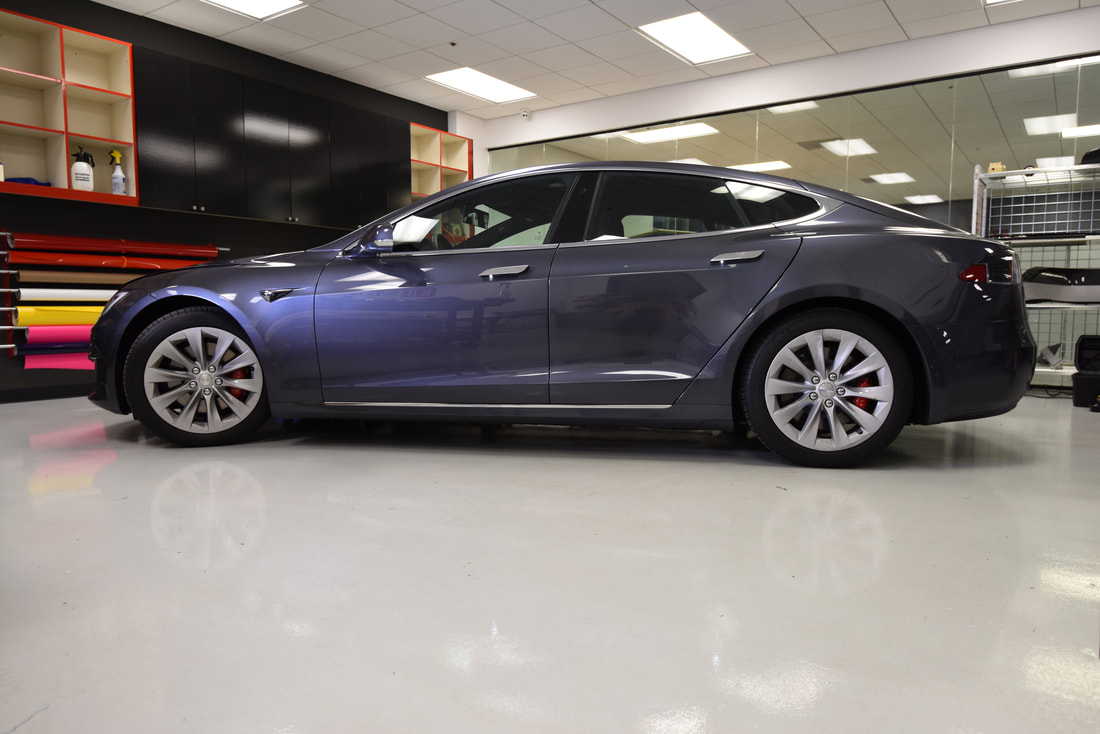 Tesla Model S de-chrome chrome delete